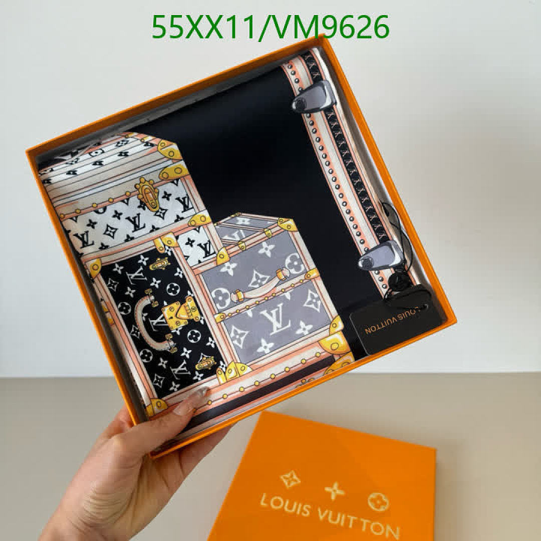 LV-Scarf Code: VM9626 $: 55USD