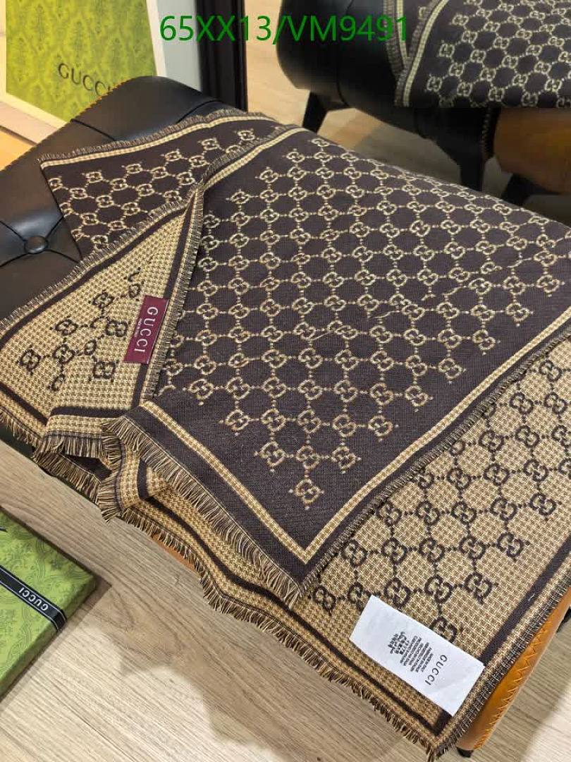 Gucci-Scarf Code: VM9491 $: 65USD