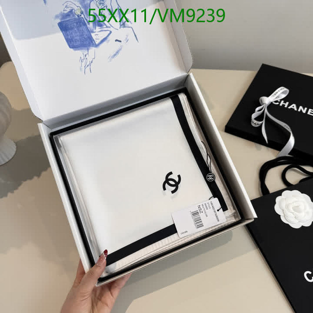 Chanel-Scarf Code: VM9239 $: 55USD