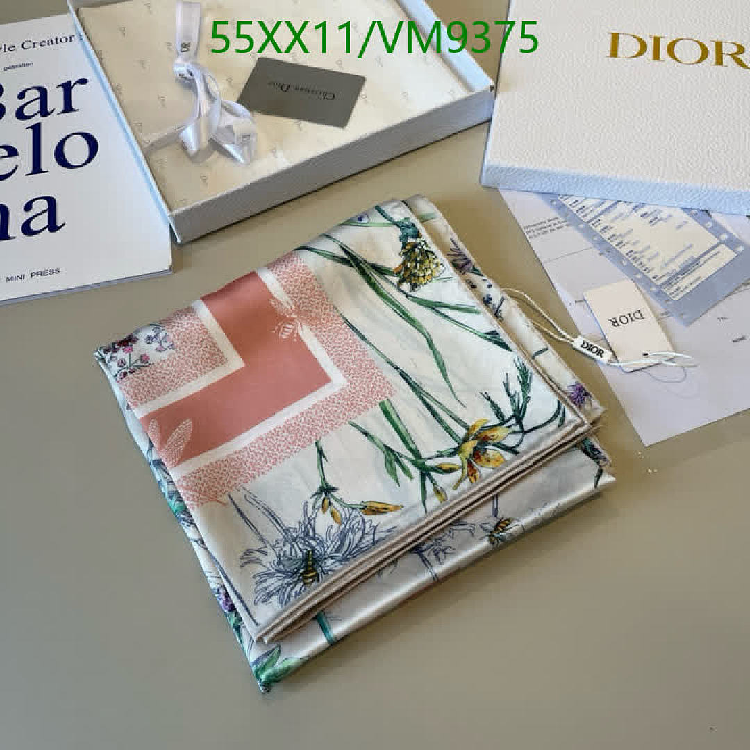 Dior-Scarf Code: VM9375 $: 55USD