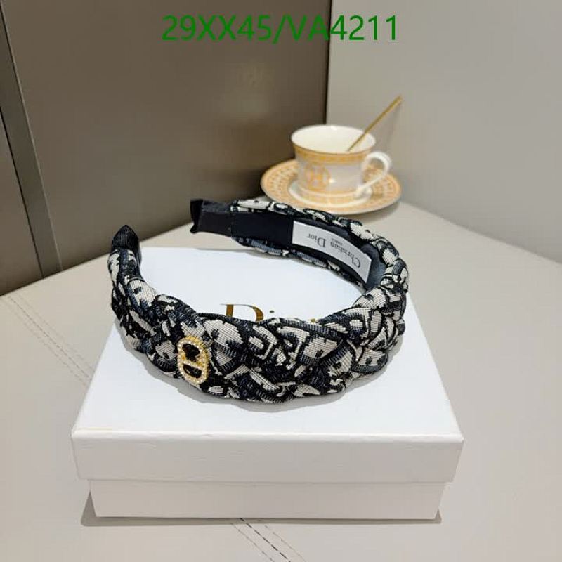 Dior-Headband Code: VA4211 $: 29USD