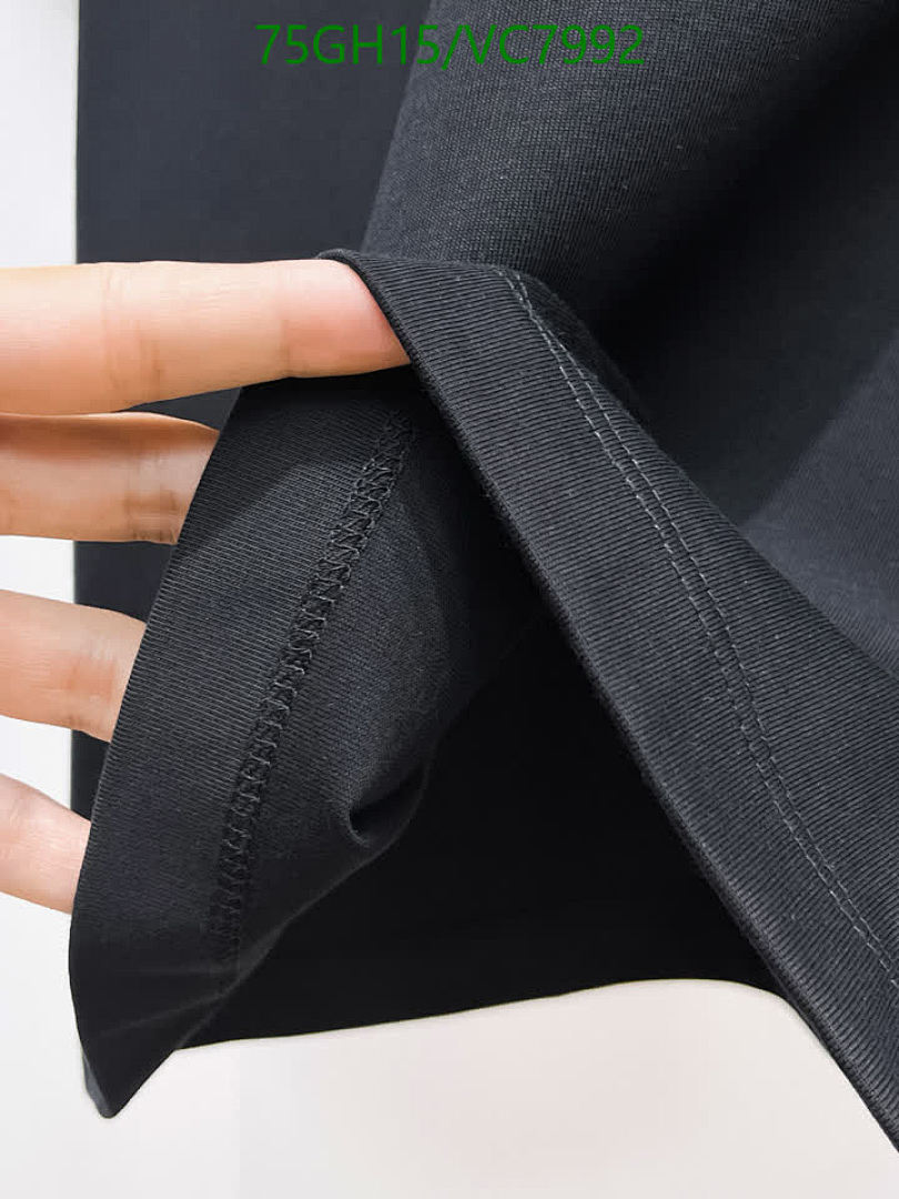 LV-Clothing Code: VC7992 $: 75USD