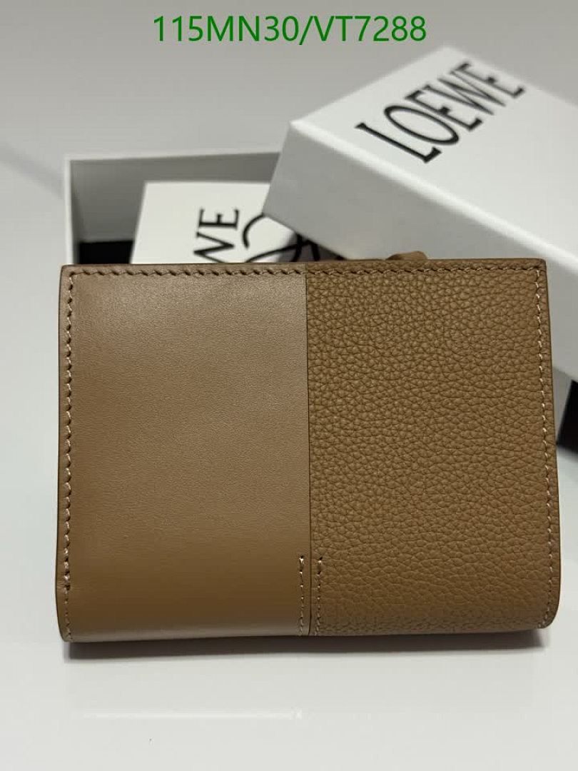 Loewe-Wallet-Mirror Quality Code: VT7288 $: 115USD