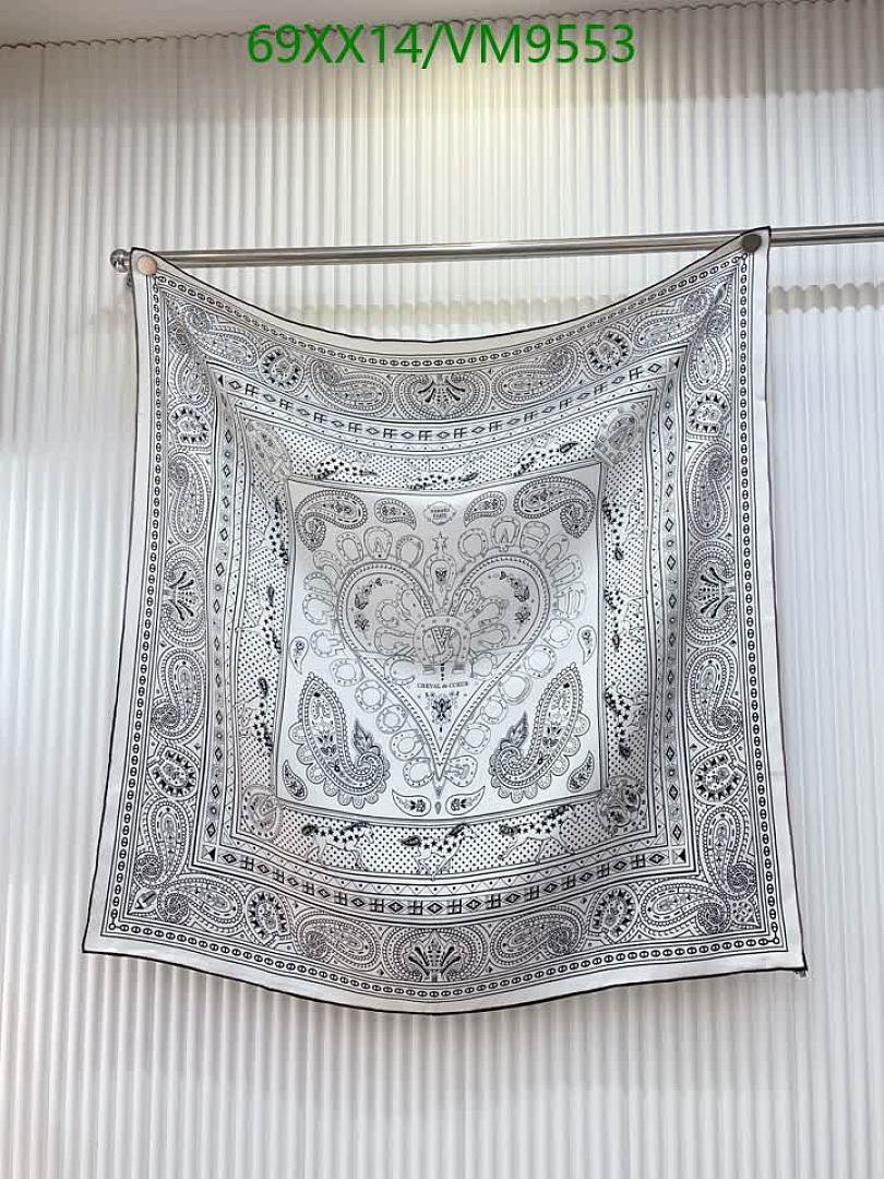 Hermes-Scarf Code: VM9553 $: 69USD