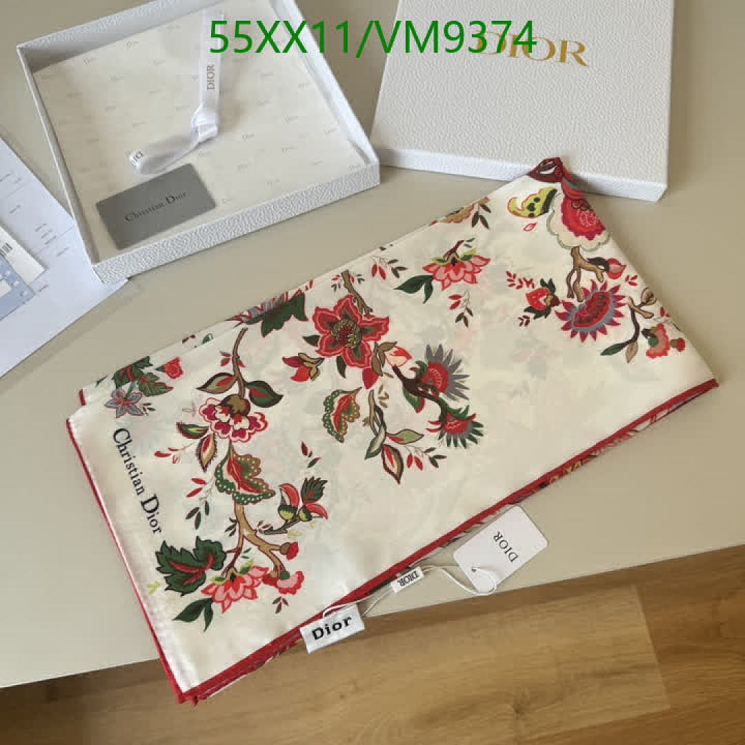 Dior-Scarf Code: VM9374 $: 55USD