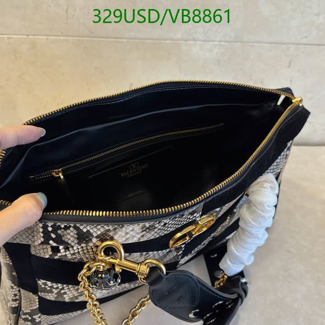 Valentino-Bag-Mirror Quality Code: VB8861 $: 329USD