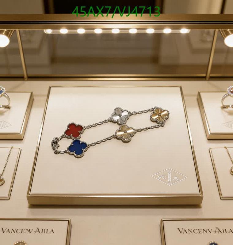Van Cleef & Arpels-Jewelry Code: VJ4713 $: 45USD