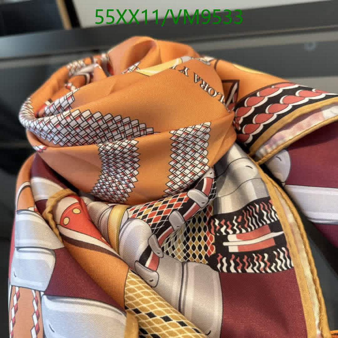 Hermes-Scarf Code: VM9533 $: 55USD