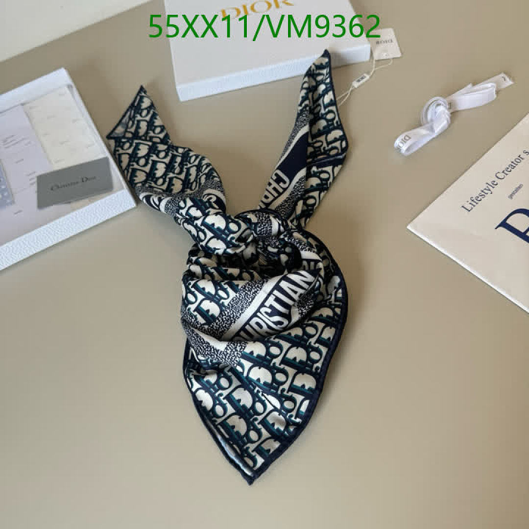 Dior-Scarf Code: VM9362 $: 55USD