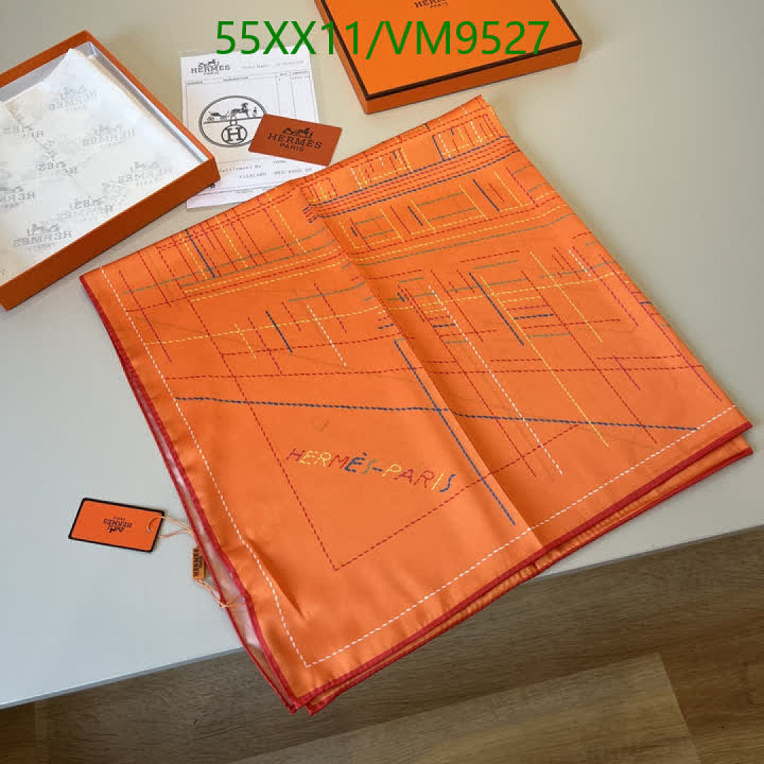 Hermes-Scarf Code: VM9527 $: 55USD