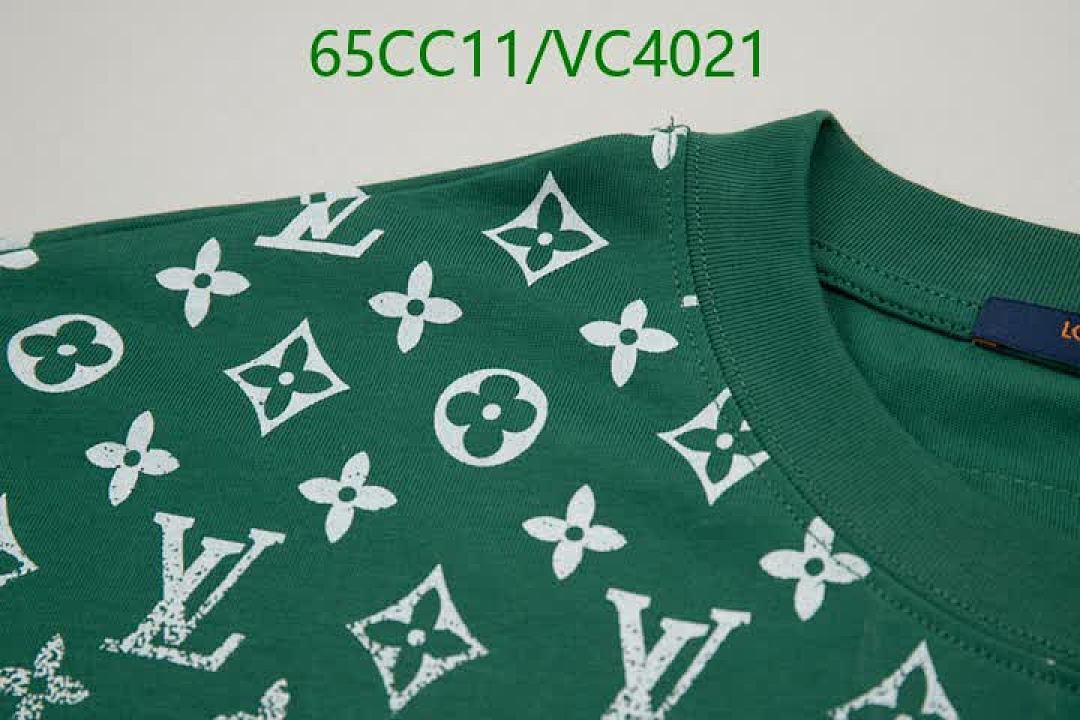 LV-Clothing Code: VC4021 $: 65USD