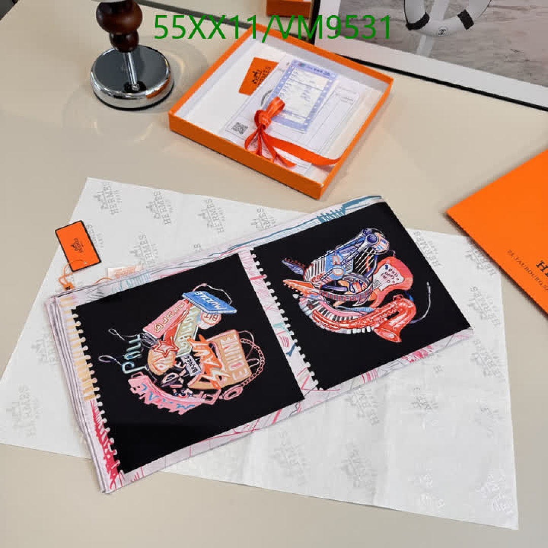 Hermes-Scarf Code: VM9531 $: 55USD