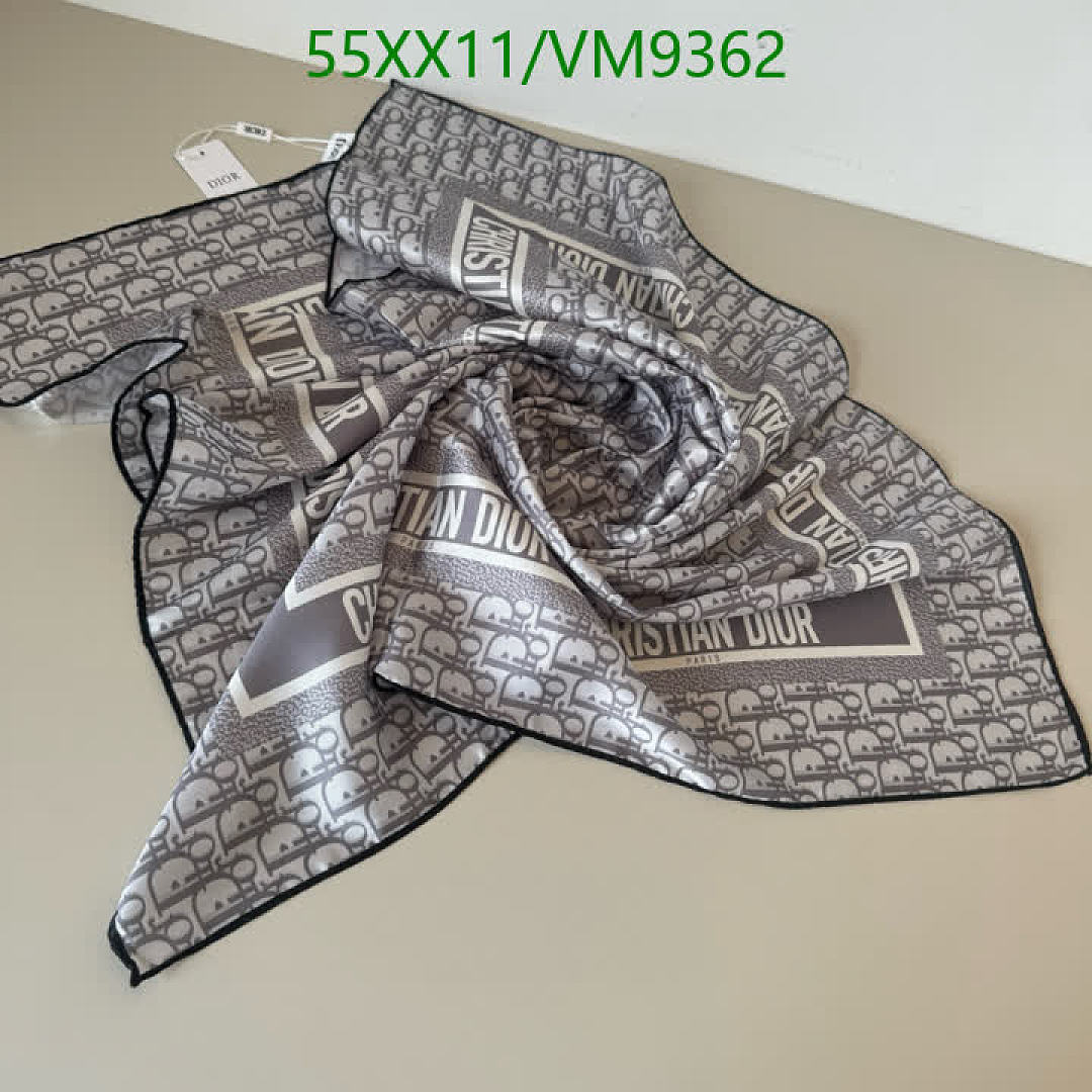 Dior-Scarf Code: VM9362 $: 55USD