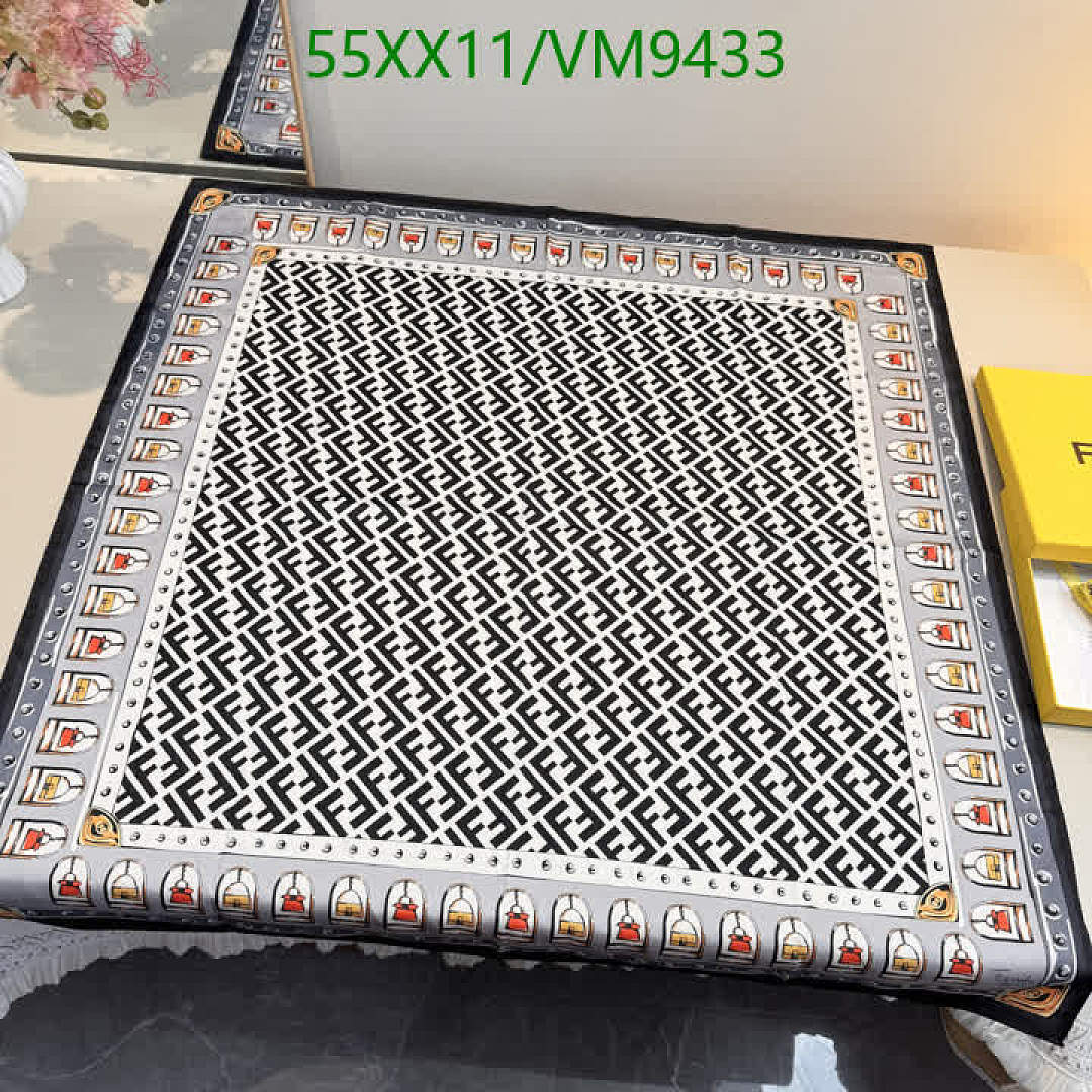Fendi-Scarf Code: VM9433 $: 55USD
