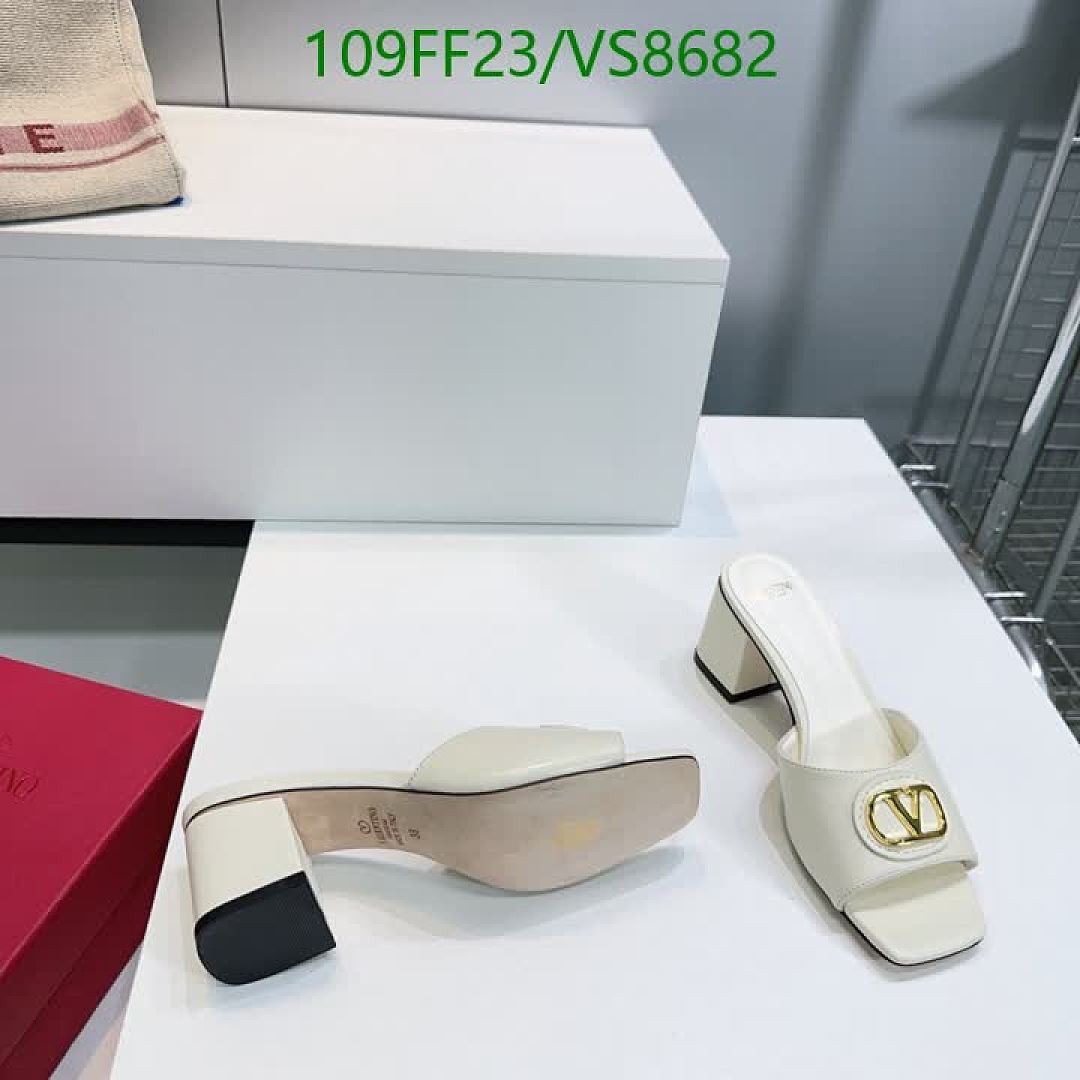 Valentino-Women Shoes Code: VS8682 $: 109USD