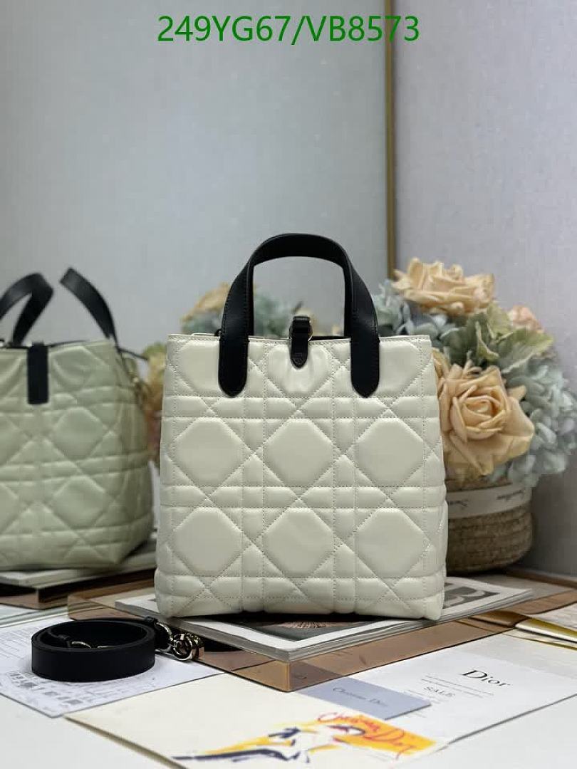 Dior-Bag-Mirror Quality Code: VB8573 $: 249USD