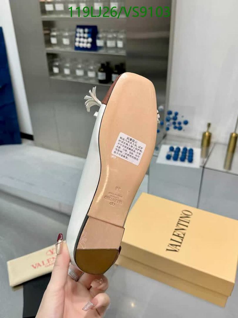 Valentino-Women Shoes Code: VS9103 $: 119USD
