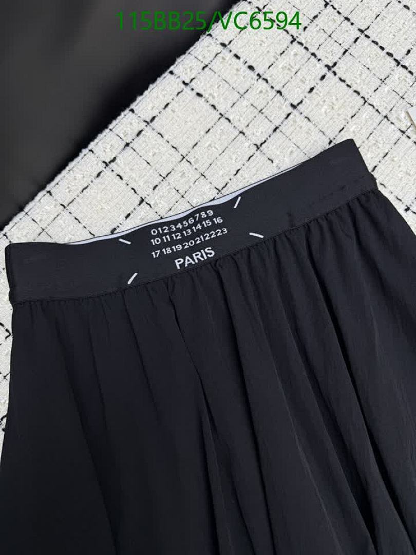 Maison Margiela-Clothing Code: VC6594 $: 115USD