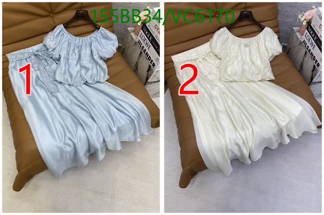 Dior-Clothing Code: VC6170 $: 155USD