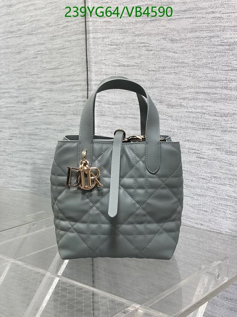 Dior-Bag-Mirror Quality Code: VB4590 $: 239USD