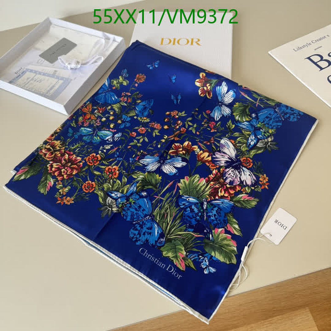 Dior-Scarf Code: VM9372 $: 55USD