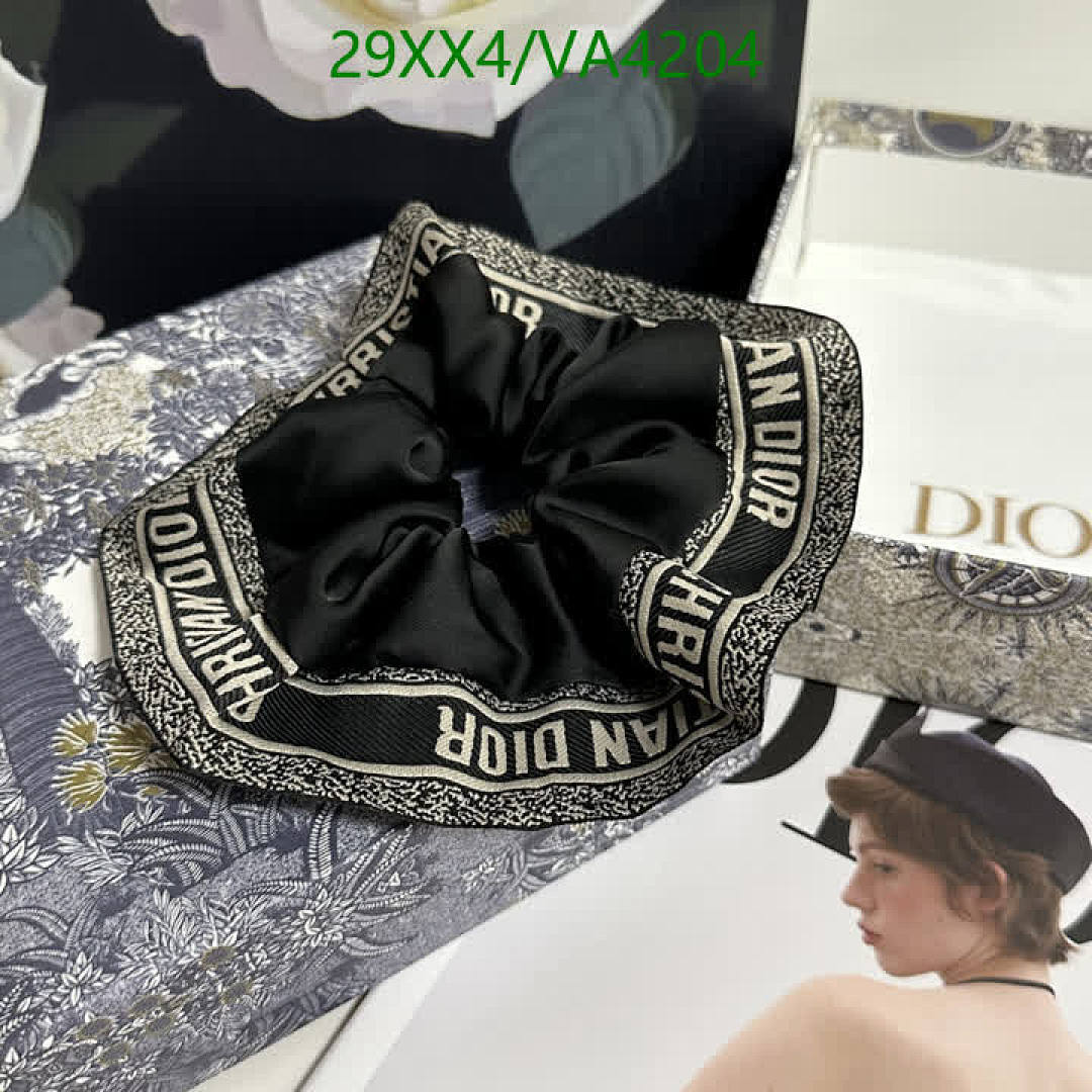 Dior-Headband Code: VA4204 $: 29USD