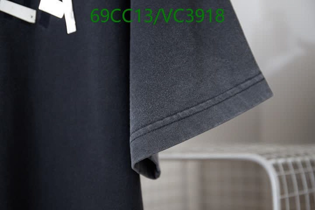 Balenciaga-Clothing Code: VC3918 $: 69USD