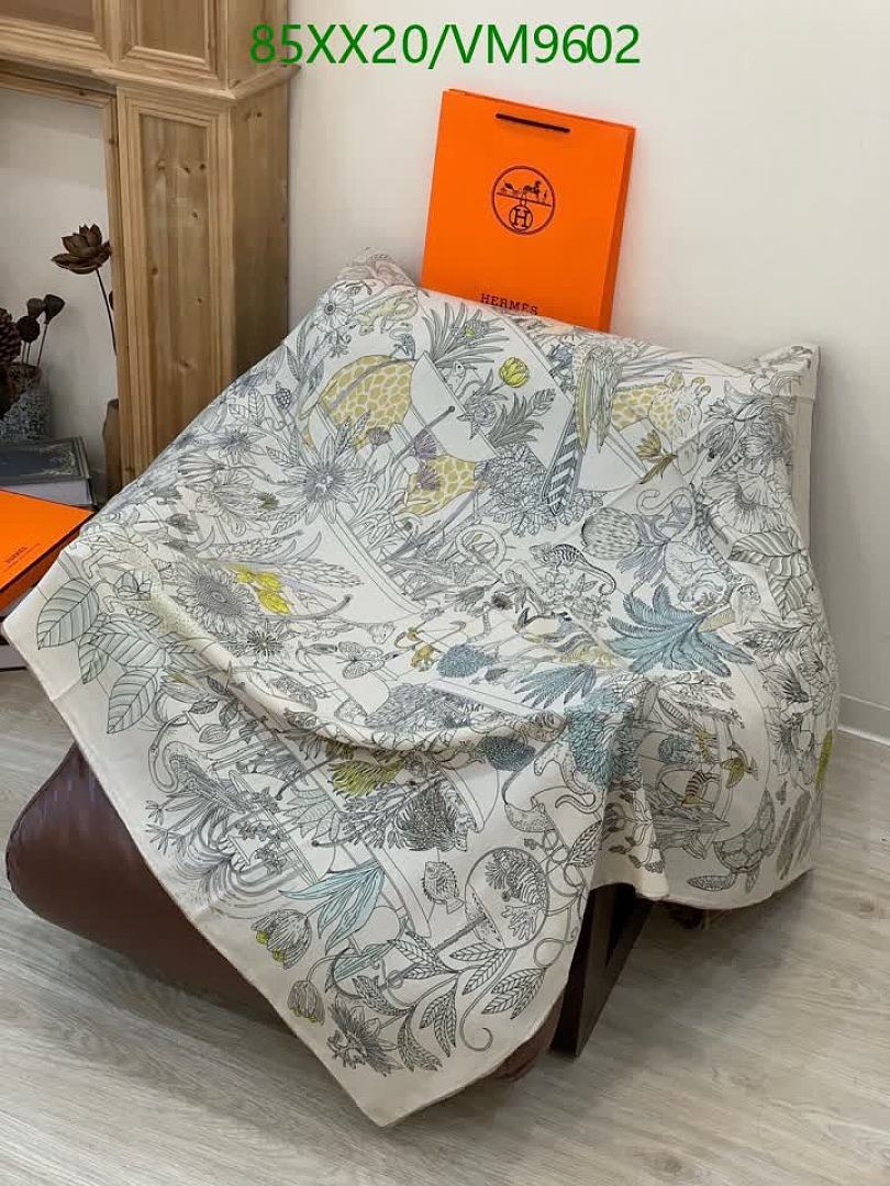Hermes-Scarf Code: VM9602 $: 85USD