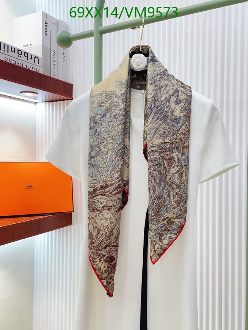 Hermes-Scarf Code: VM9573 $: 69USD