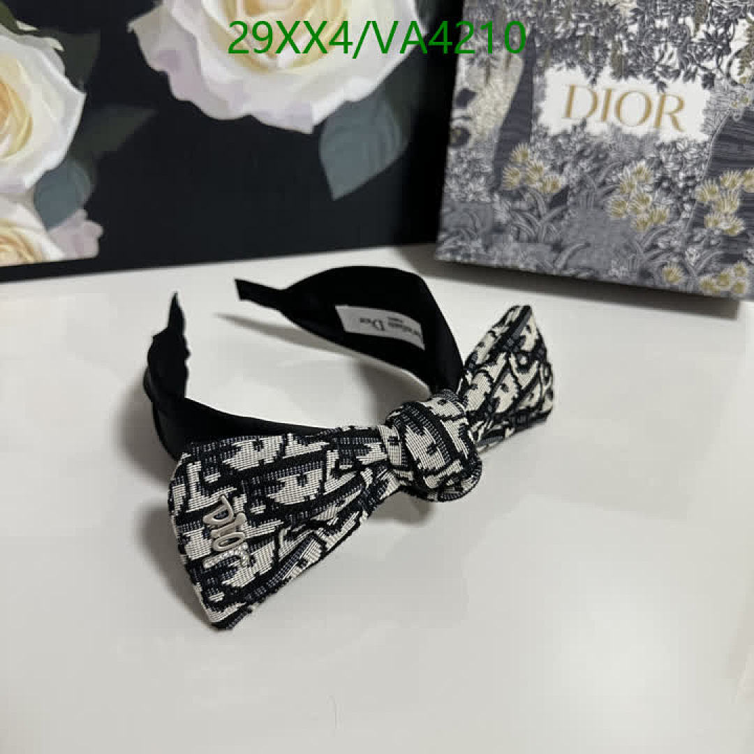 Dior-Headband Code: VA4210 $: 29USD