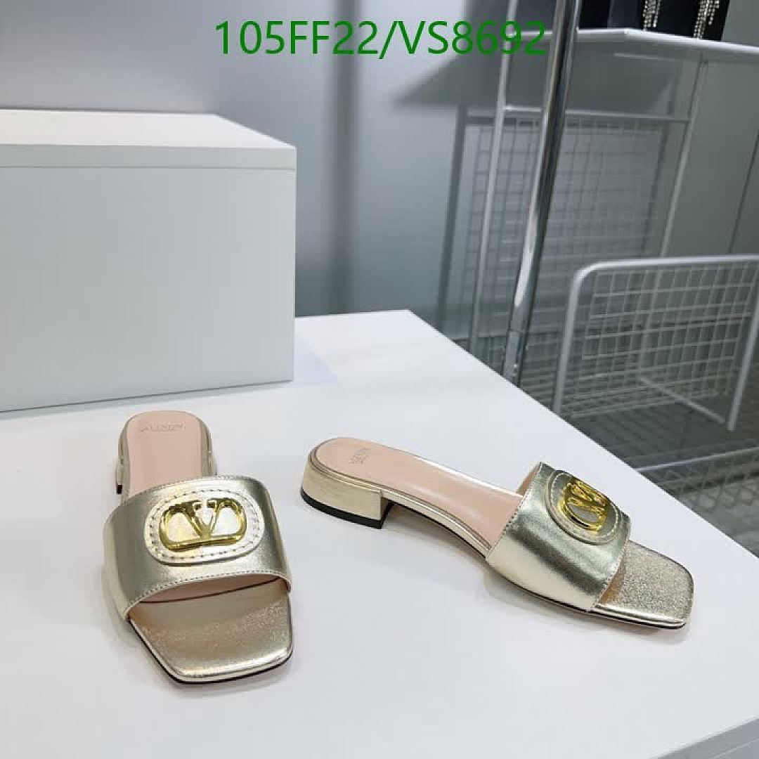 Valentino-Women Shoes Code: VS8692 $: 105USD