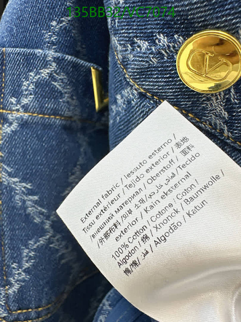 Valentino-Clothing Code: VC7074 $: 135USD