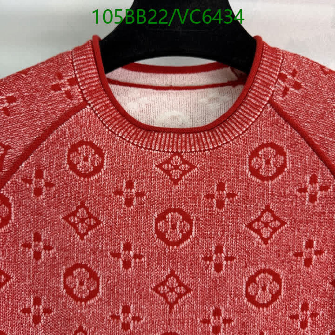 LV-Clothing Code: VC6434 $: 105USD