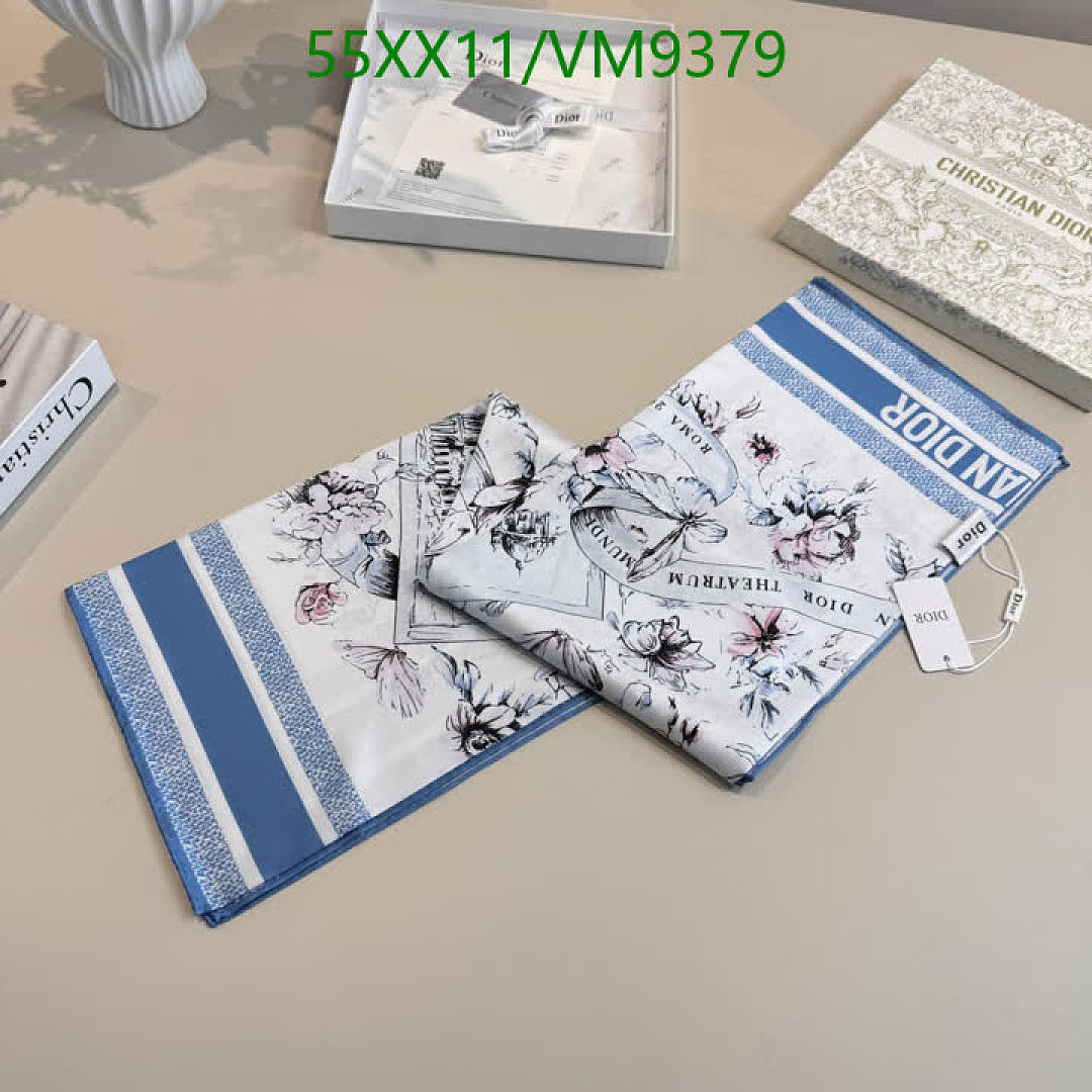 Dior-Scarf Code: VM9379 $: 55USD