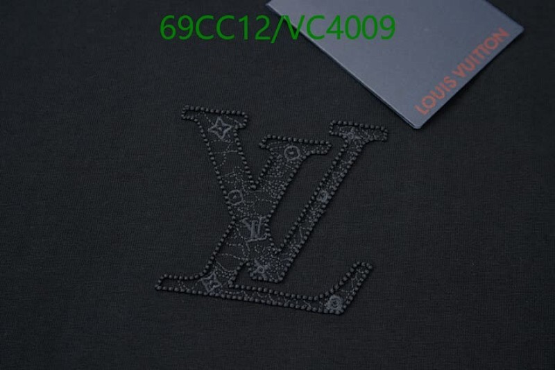 LV-Clothing Code: VC4009 $: 69USD