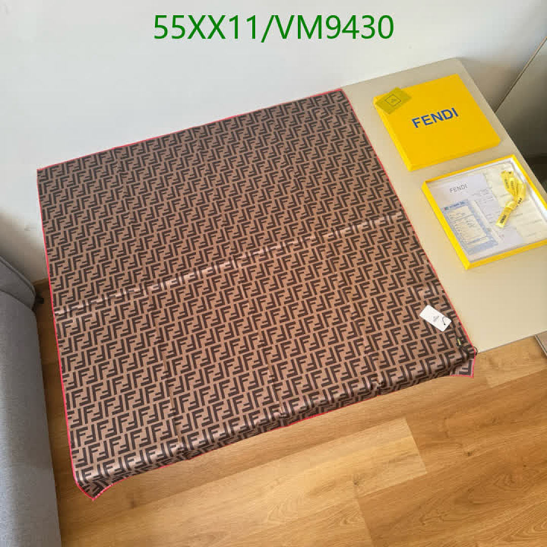 Fendi-Scarf Code: VM9430 $: 55USD