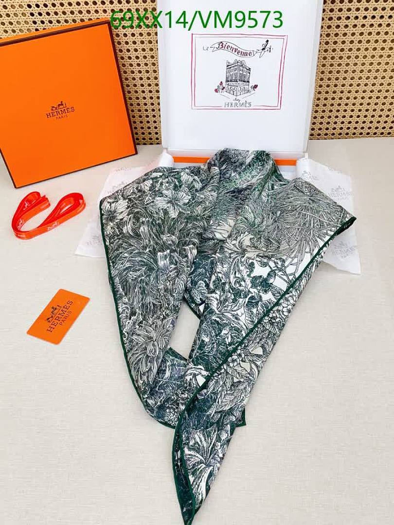 Hermes-Scarf Code: VM9573 $: 69USD