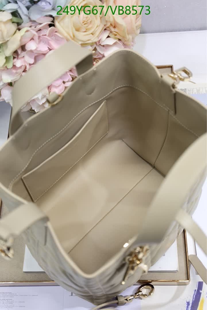 Dior-Bag-Mirror Quality Code: VB8573 $: 249USD
