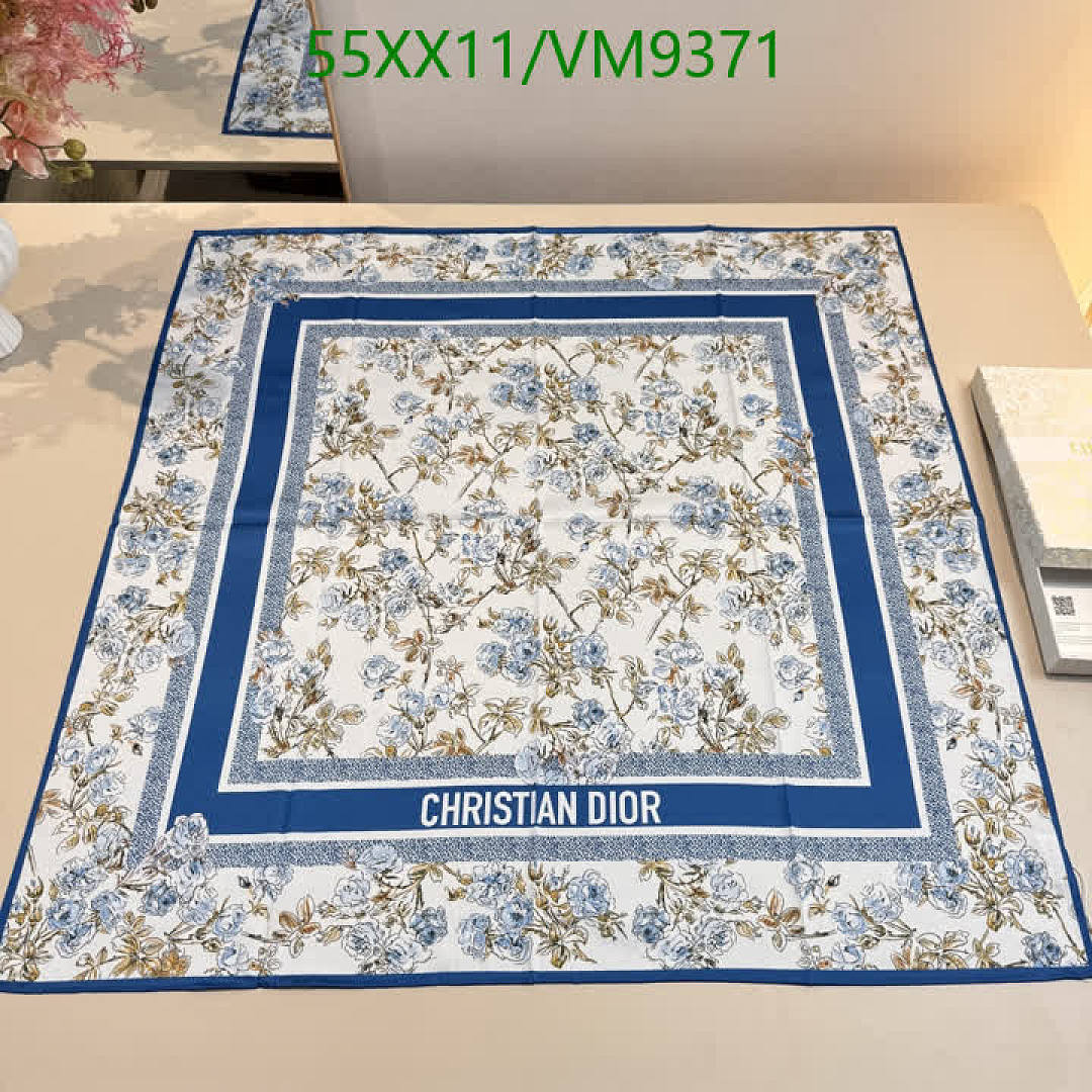 Dior-Scarf Code: VM9371 $: 55USD