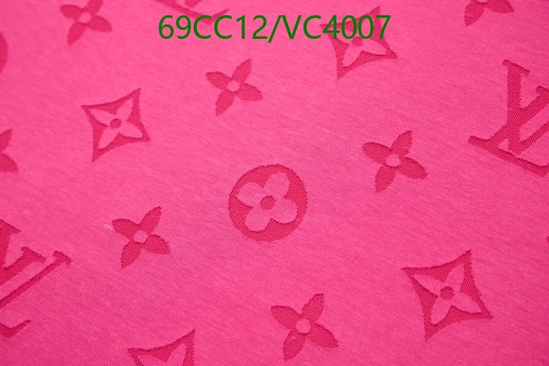 LV-Clothing Code: VC4007 $: 69USD