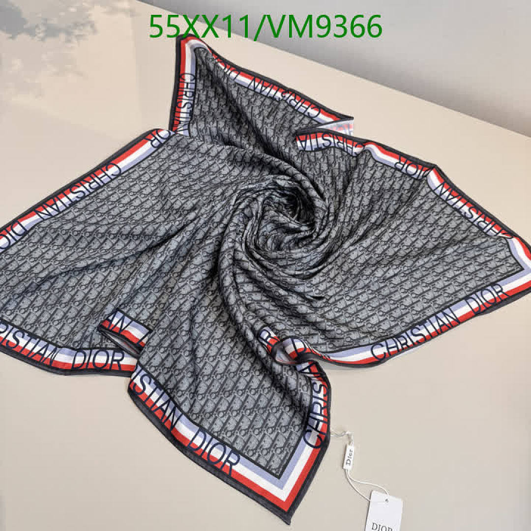 Dior-Scarf Code: VM9366 $: 55USD