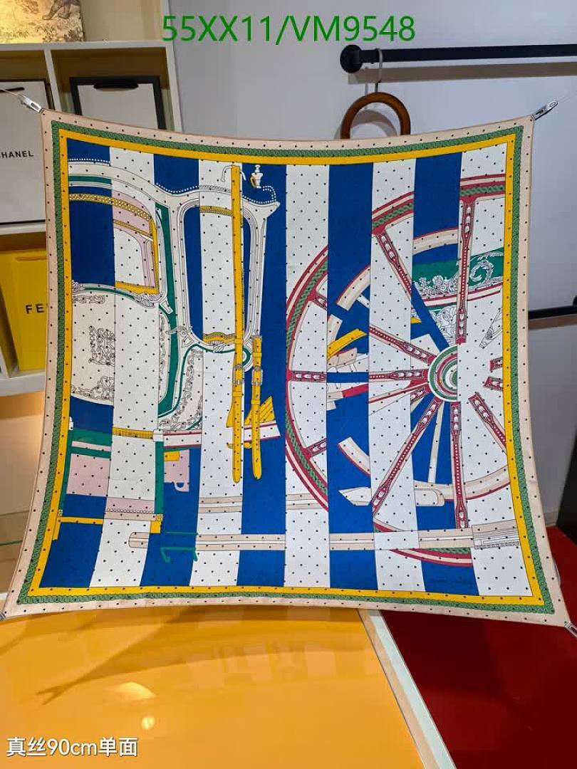 Hermes-Scarf Code: VM9548 $: 55USD