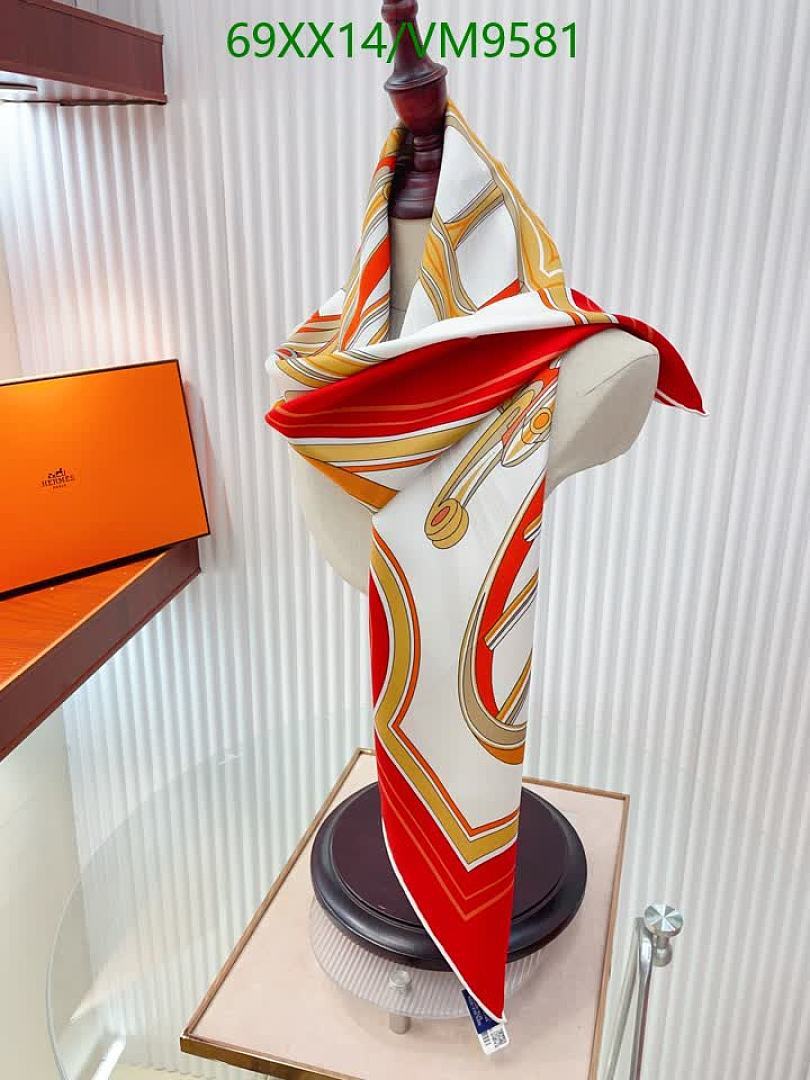 Hermes-Scarf Code: VM9581 $: 69USD