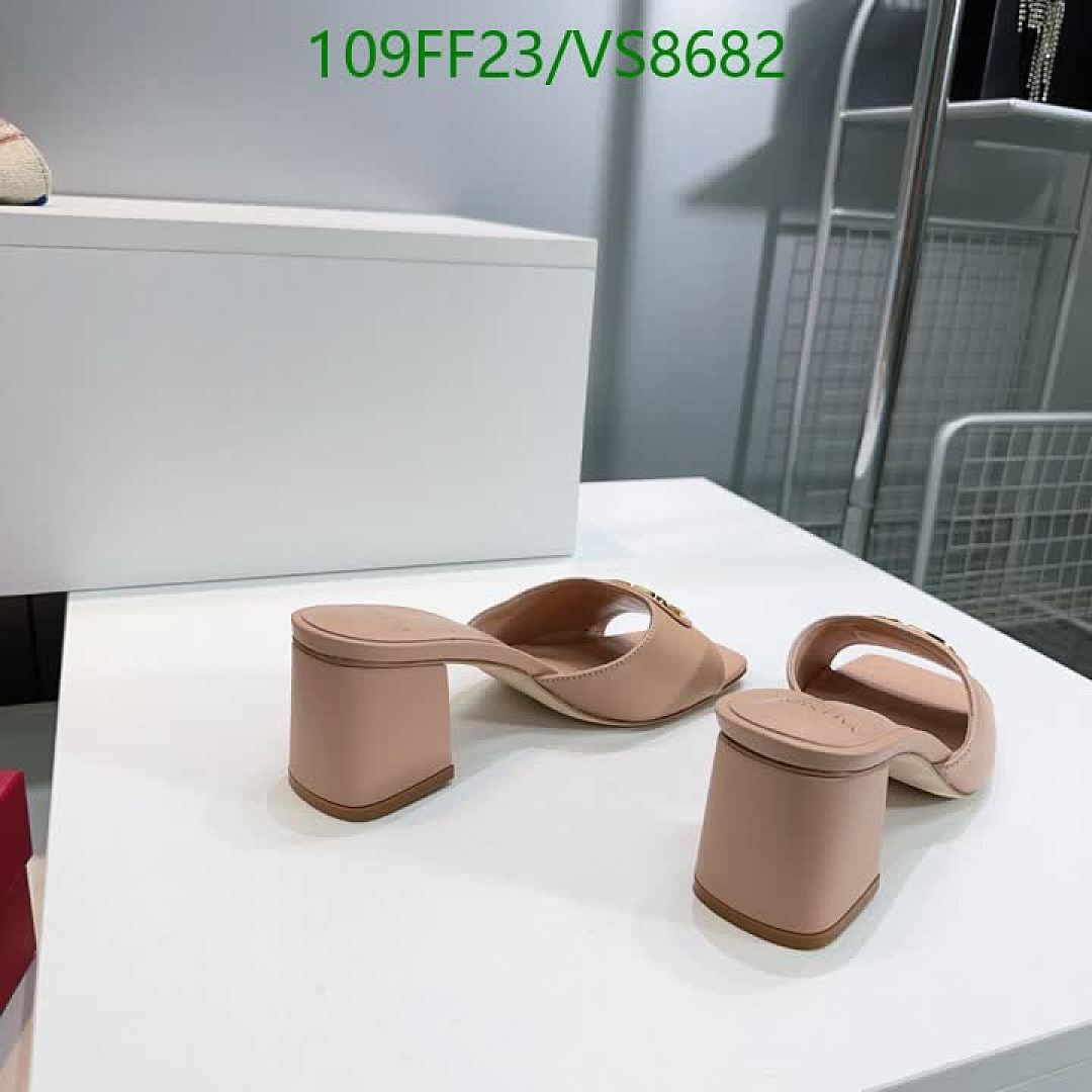 Valentino-Women Shoes Code: VS8682 $: 109USD