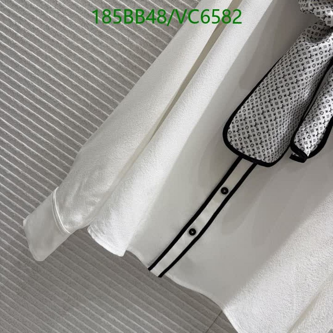 LV-Clothing Code: VC6582 $: 185USD