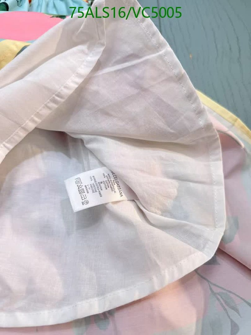 D&G-Kids Clothing Code: VC5005 $: 75USD