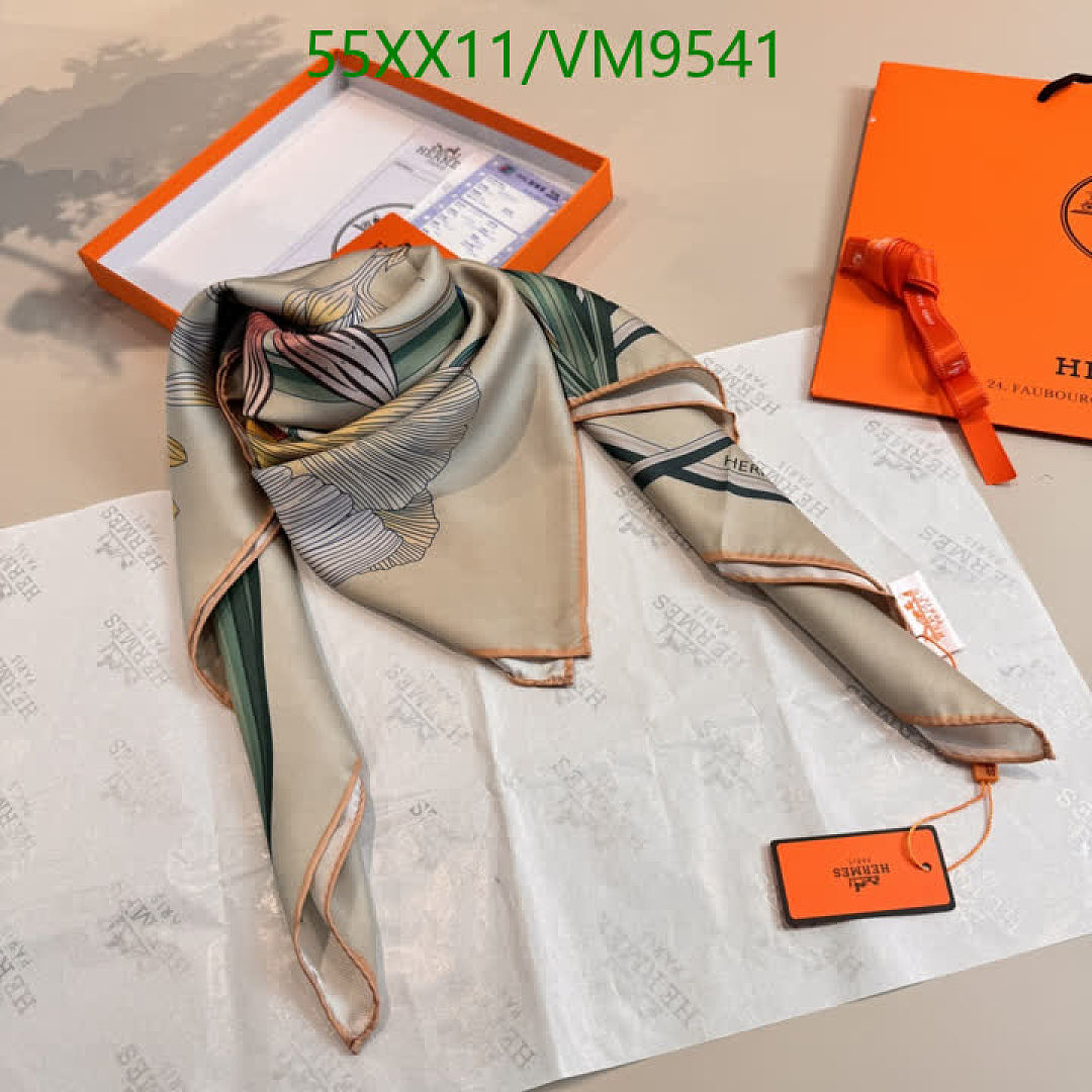 Hermes-Scarf Code: VM9541 $: 55USD