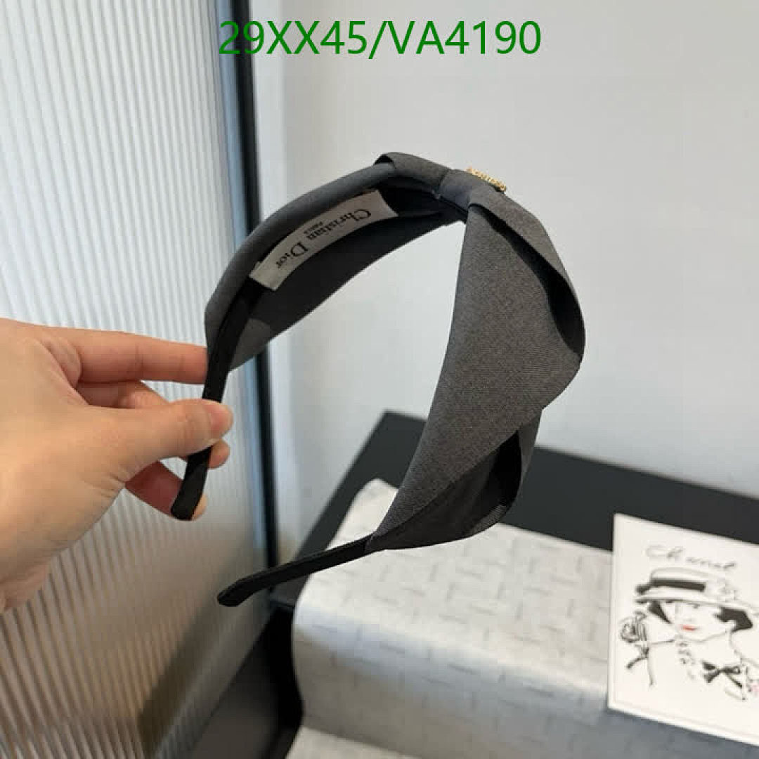 Dior-Headband Code: VA4190 $: 29USD