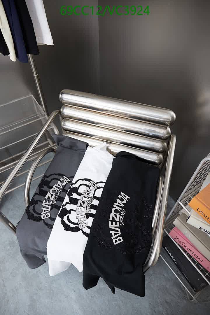 Balenciaga-Clothing Code: VC3924 $: 69USD
