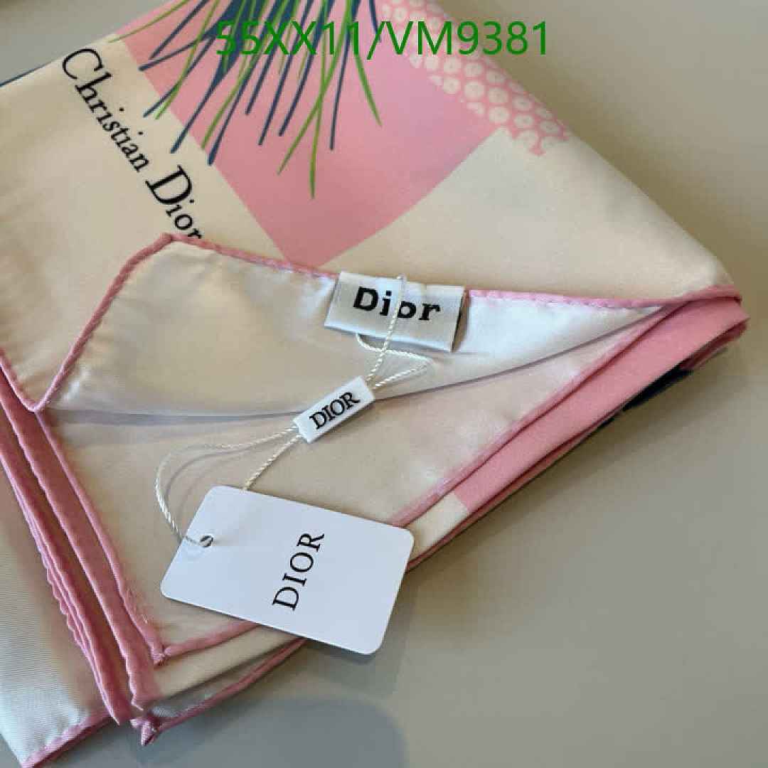 Dior-Scarf Code: VM9381 $: 55USD